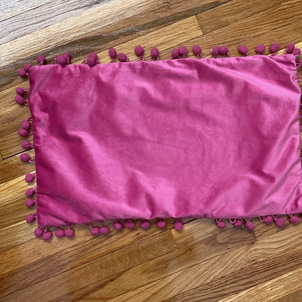 ♻️Pink pillow case 19x 12 throw pillow